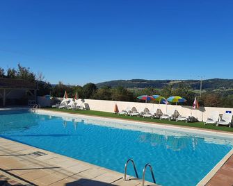 Camping Les Chenes Clairs - Condat - Piscina