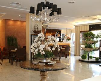 Hotel M.A. Princesa Ana - St. George - Lobby