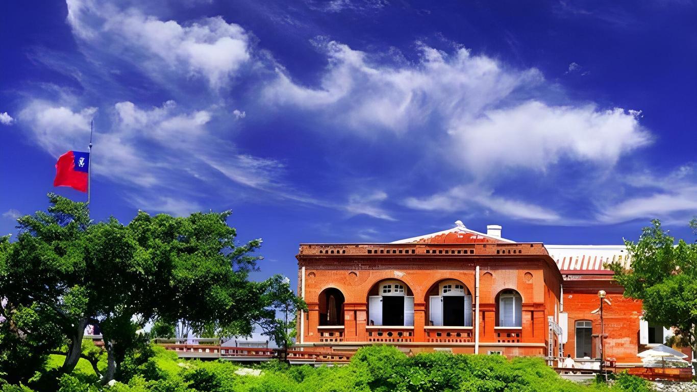 Kaja Hotel