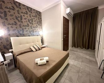 Hotel Golden Milano - Milan - Bedroom