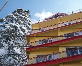 Hotel Prashant - Shimla - Building