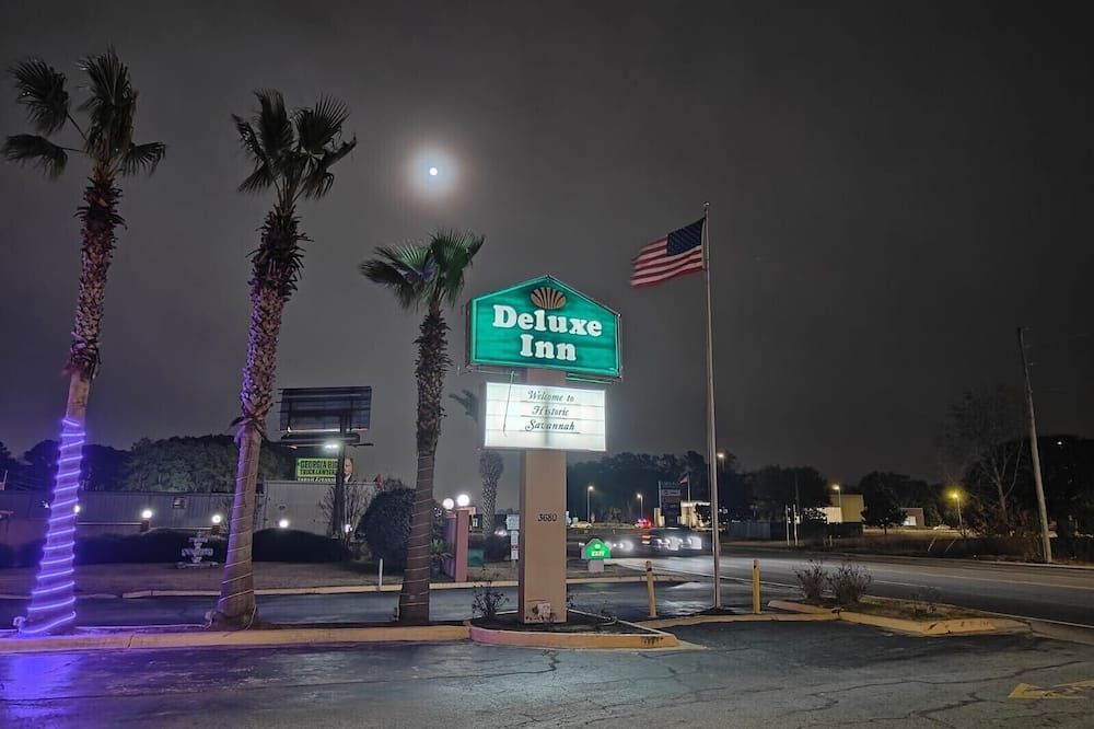 Deluxe Inn - Savannah - סאוואנה - בניין