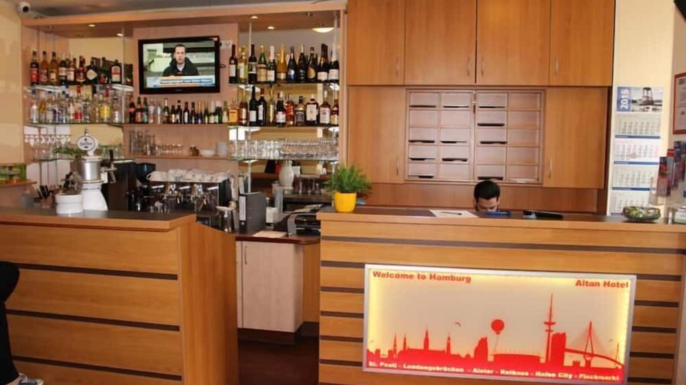 Altan Hotel