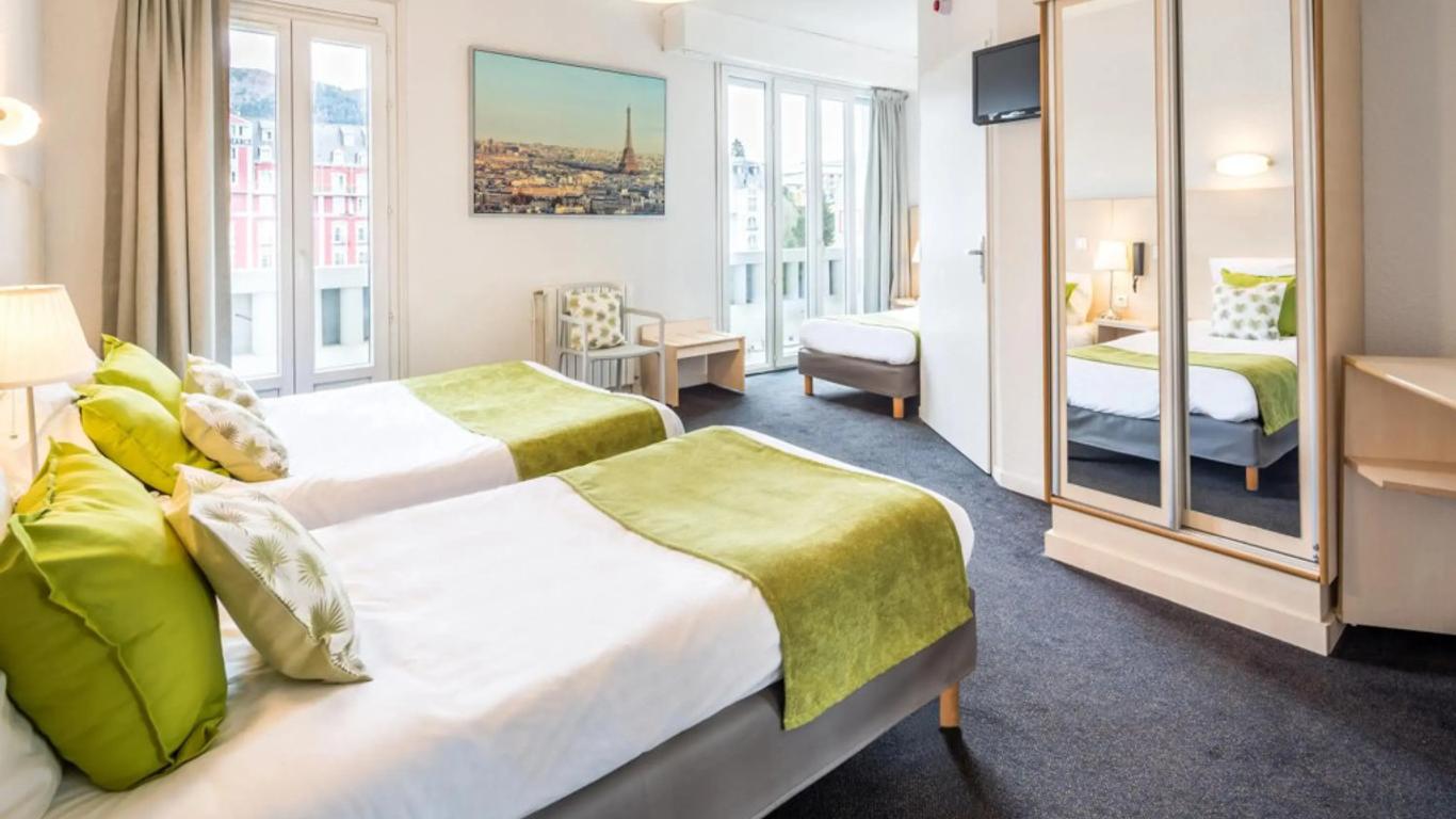 Hotel Notre Dame De France