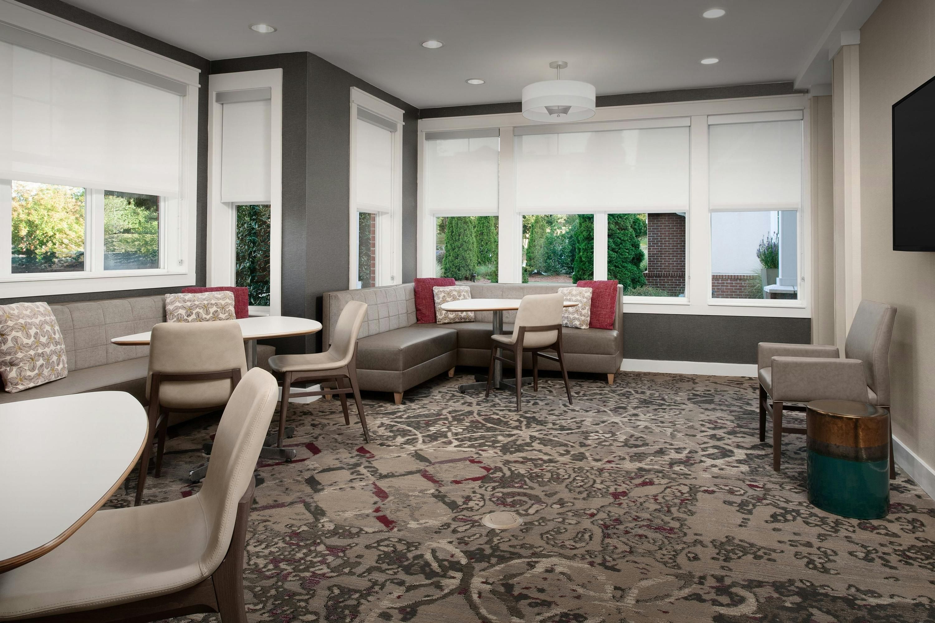 Residence Inn by Marriott Greensboro Airport - גרינסבורו - טרקלין