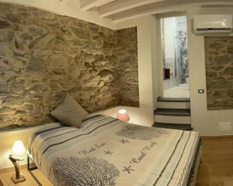 Vistamare & Relax Cinque Terre Seaview & Relax Cinque Terre - Vernazza - Bedroom
