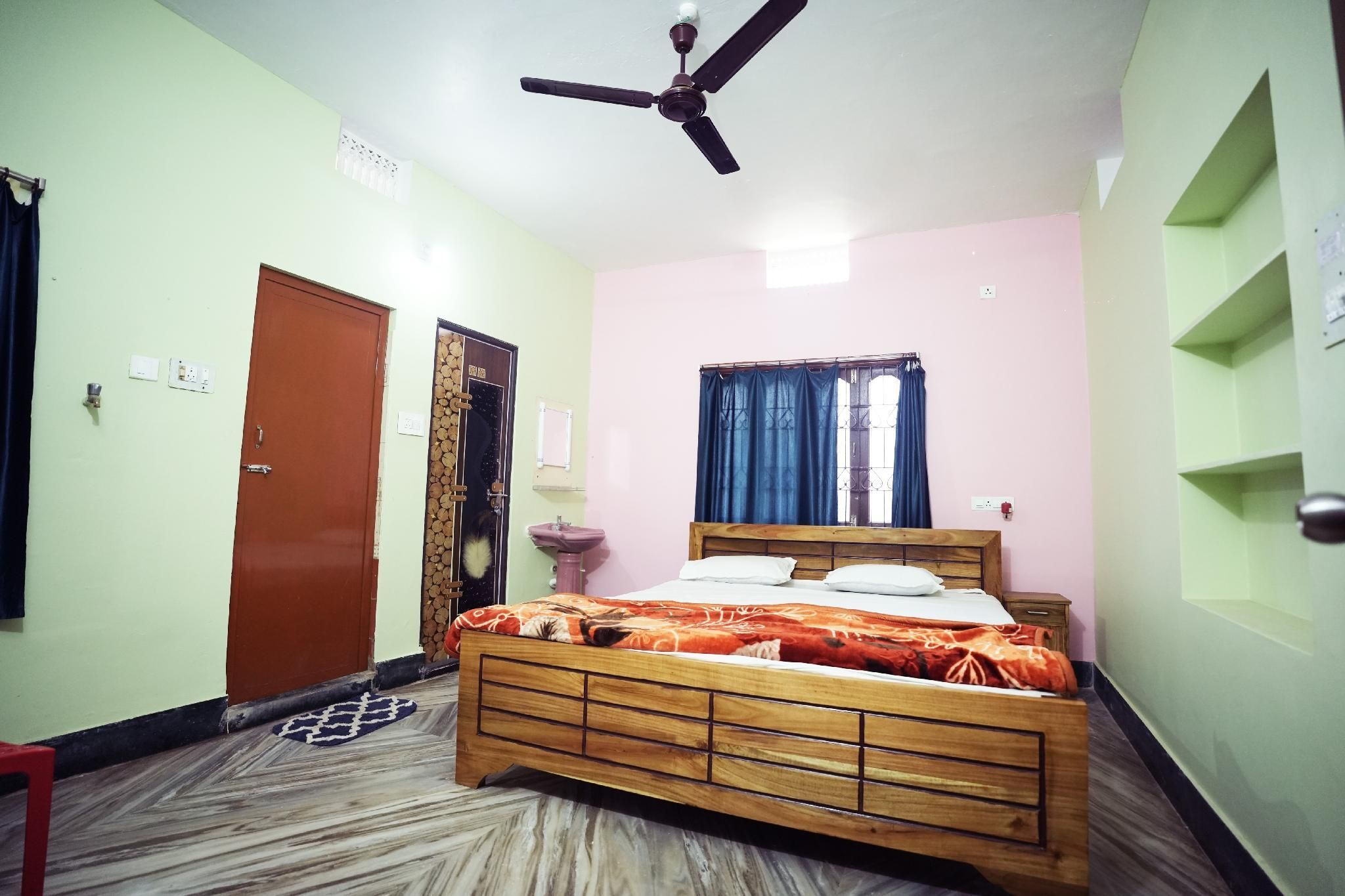 Sadhu Inn, your perfect retreat. - Puri - Camera da letto