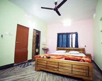 Sadhu Inn, your perfect retreat. - Puri - Camera da letto