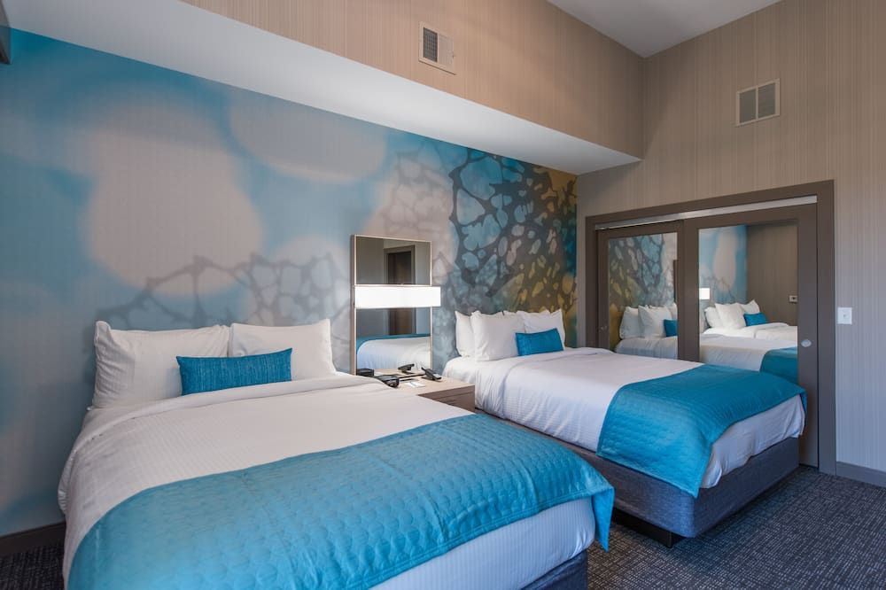 Bedroom view of Silver Collection Hotel