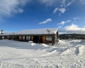 6 Bedroom Cozy Home In Kvam - Kvam - Edificio