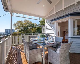 Central Cottage - Brisbane - Balcony