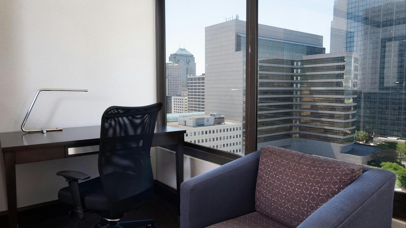 DoubleTree by Hilton Hotel Cleveland Downtown - Lakeside