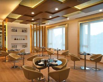 Meluha - The Fern - מומבאי - מסעדה