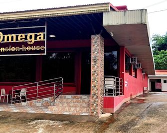 Omega Premier Pension House - Ipil - Edificio