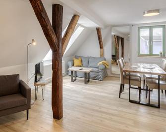 City Suite an der Drehbrücke Malchow - Malchow - Essbereich