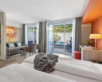 Ascona Lodge, Pool & Garden Retreat - Ascona - Schlafzimmer