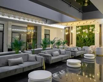 Iza Hotel - Sighetu Marmaţiei - Lobby