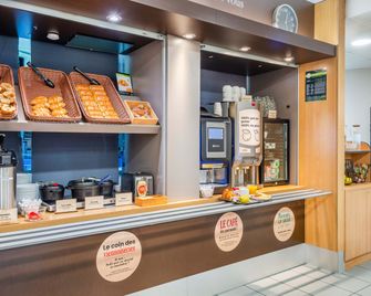 B&B HOTEL Cholet Sud - Cholet - Buffet