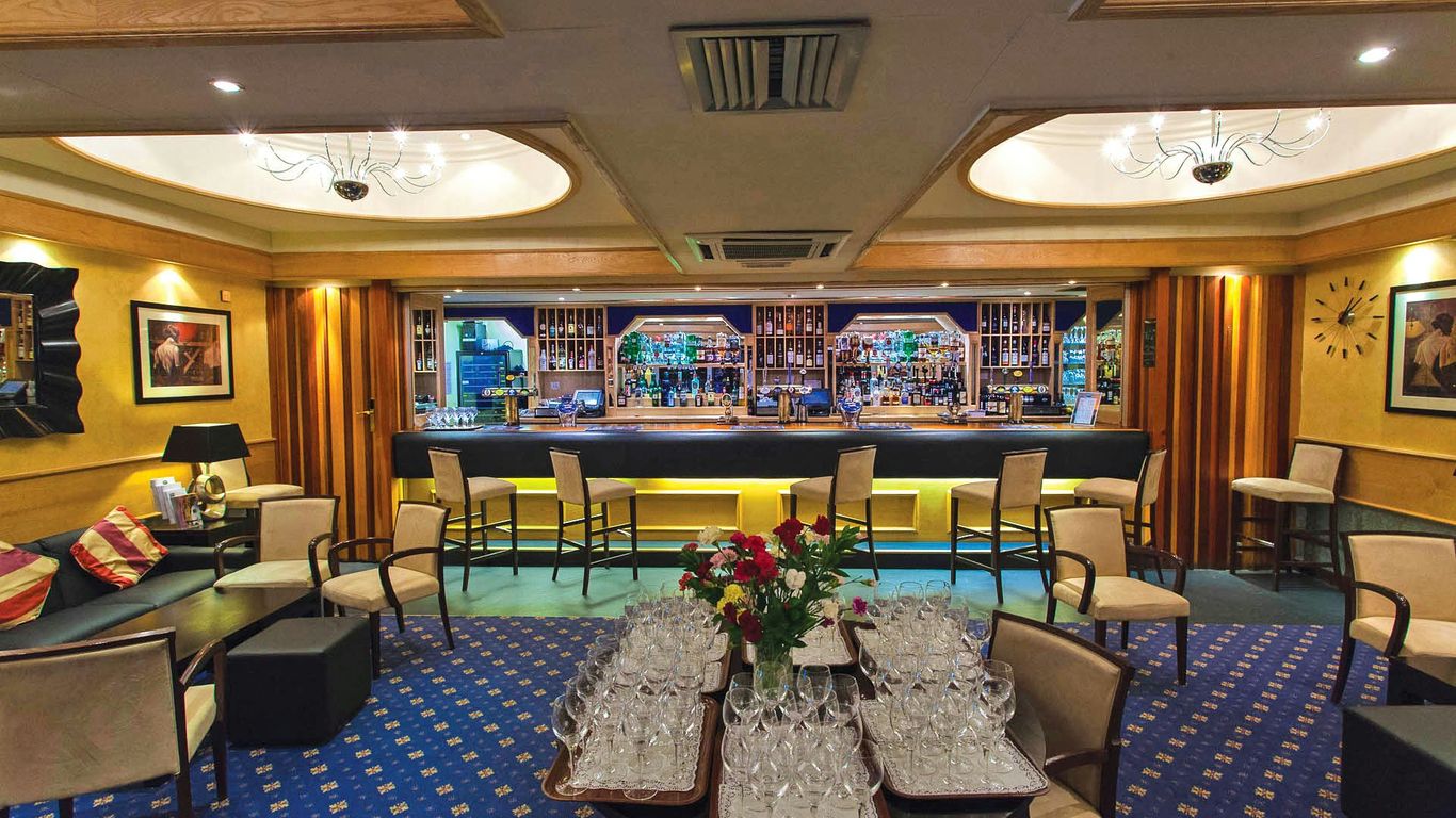 Langstone Cliff Hotel