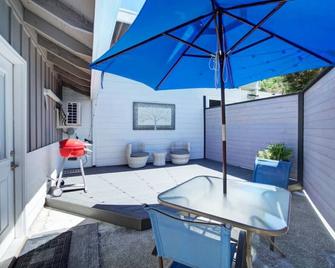 Fall City Queen BD · Fall City apartment 5 minutes from Salish Lodge - Fall City - Patio