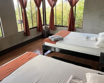 Cabañas Colibrí Tayutic - Turrialba - Habitación
