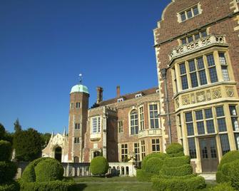 Madingley Hall - קיימברידג'