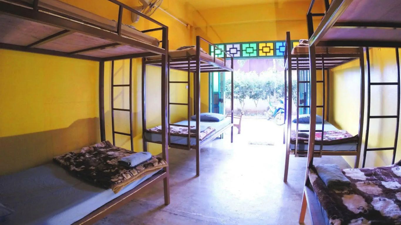 เฮือนสราญ เกสเฮ้าส์