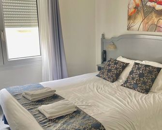 Auberge Champenoise - Épernay - Bedroom