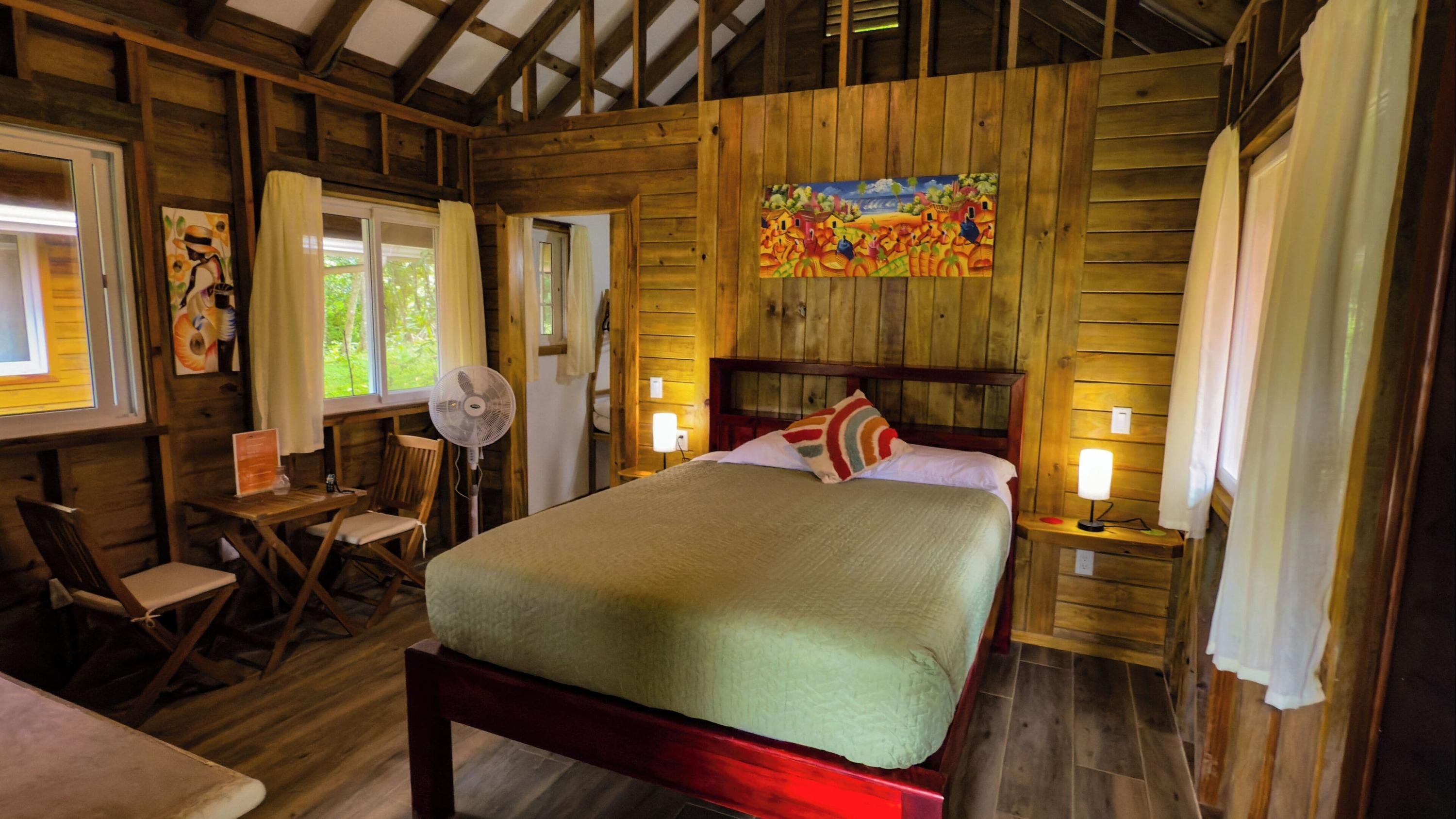 Toucan Hill Lodge - Bocas del Toro