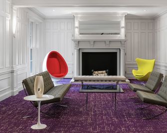 Maverick Suites at 28 Fenway - Boston - Lounge