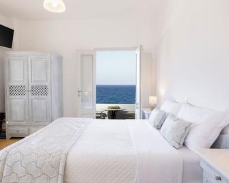 Vrachia Studios & Apartments - Oia - Camera da letto