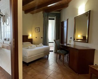Hotel Villa Venus - Atena Lucana - Habitación