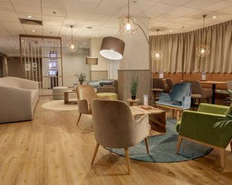 Beachhotel Zandvoort by Center Parcs - Zandvoort - Lounge