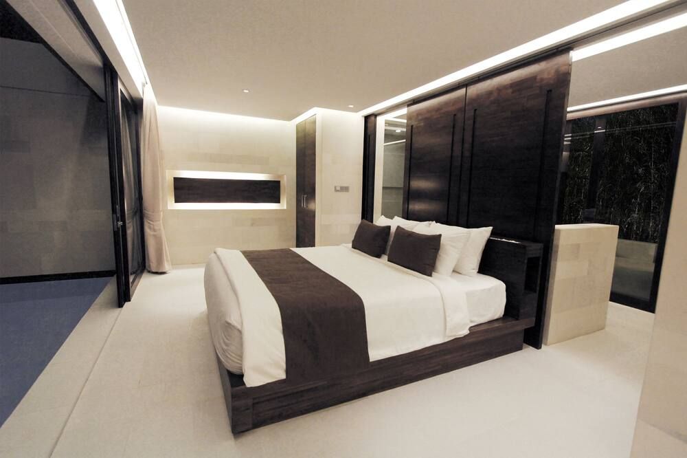 إكويليبريا سيمينياك