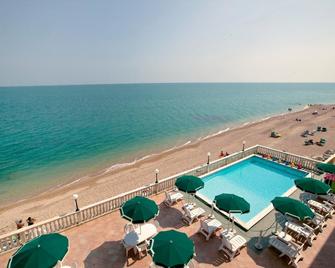 Hotel Il Brigantino - Porto Recanati - Playa