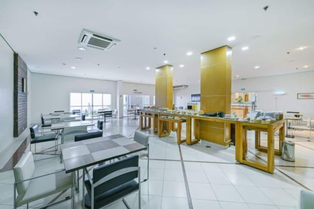 هوتل ناسيونال إن كويابا - كويابا - مطعم