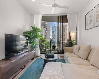 Spacious Inner-City Apartment with Pool - Brisbane - Sala de estar