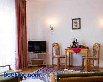 Appartementhaus Martin - Badenweiler - Sala de estar