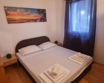 Euromodus apartmani - Krvavica - Schlafzimmer
