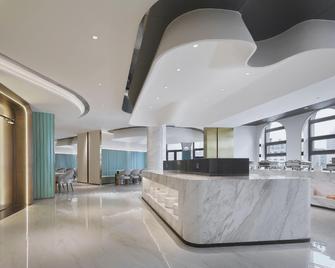 Ibis Styles Dalian Station Hotel - Dalian - Lobby