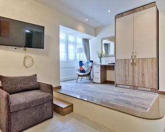 The Suites - Piazza Kirkop - Gudja - Sala de estar