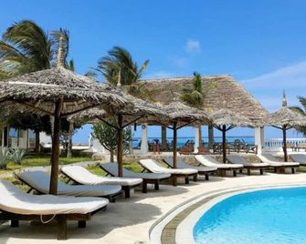 Mawe Zuri Resort - Malindi - Piscine