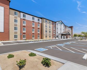 Woodspring Suites Ceres - Modesto - Ceres - Будівля