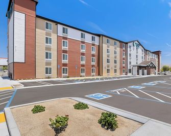 Woodspring Suites Ceres - Modesto - Ceres - Building