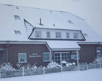 Hotel Strandräuber - Krummbek - Building