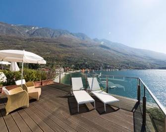 Hotel Maximilian - Malcesine - Balcony