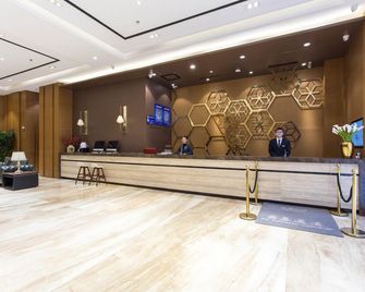 Yitel Shenyang Hunnan Olympic Sports Center Wanda Plaza - Shenyang - Vastaanotto