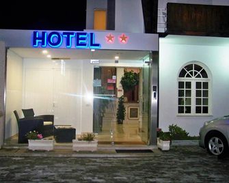 Hotel Mira Rio - Esposende - Edificio