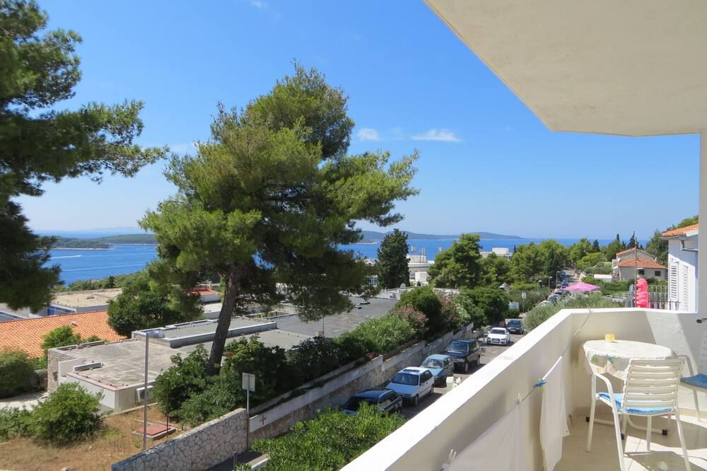 أبارتمنتس آند رومز روجوسيك - Hvar - شرفة
