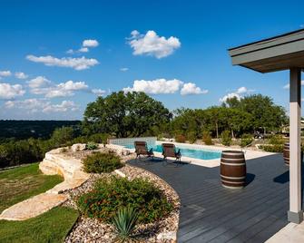 Upscale, Magnificent Views, Dog Friendly. Owner Friendly! - Ingram - Piscina
